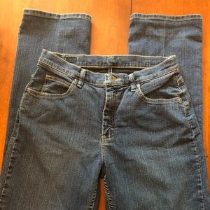 Lee Riders Tall Length mid rise blue jeans relaxed